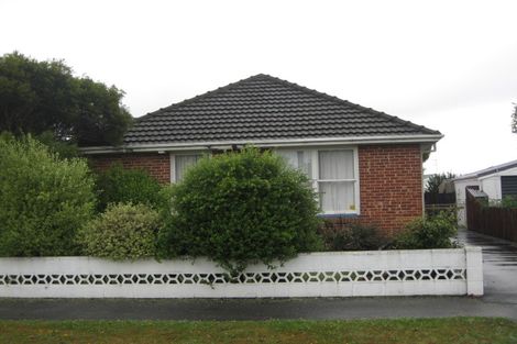 Photo of property in 2 Halberg Street, Dallington, Christchurch, 8061