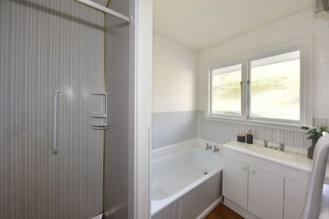 Photo of property in 1/2 Conifer Place, Huntsbury, Christchurch, 8022