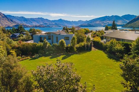 Photo of property in 10 Penrith Park Drive, Wanaka, 9305
