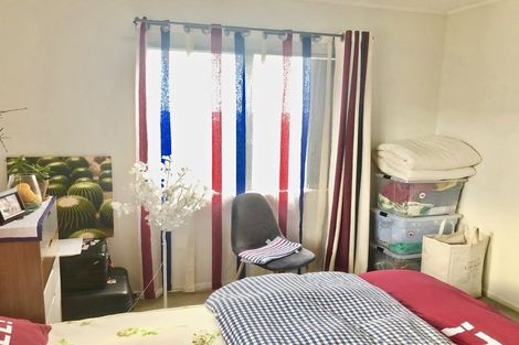 Photo of property in 2/122 Finlayson Avenue, Clendon Park, Auckland, 2103