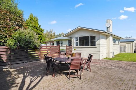 Photo of property in 8 Thackeray Place, Owhata, Rotorua, 3010