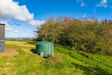 Photo of property in 439 Franklin Road, Paparoa, 0571