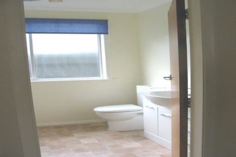 Photo of property in 1b Horoeka Street, Stokes Valley, Lower Hutt, 5019