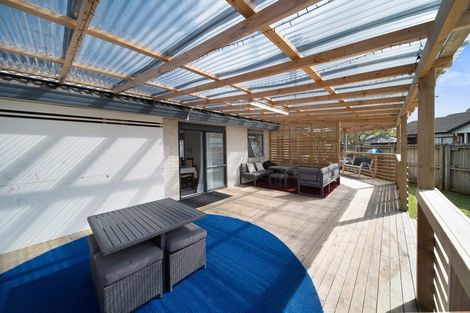 Photo of property in 10 Horlicks Place, Randwick Park, Auckland, 2105