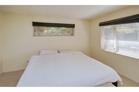 Photo of property in 97a Winters Road, Redwood, Christchurch, 8051