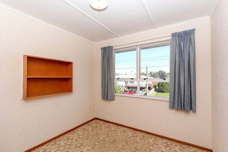 Photo of property in 13 Clearmont Crescent, Blagdon, New Plymouth, 4310