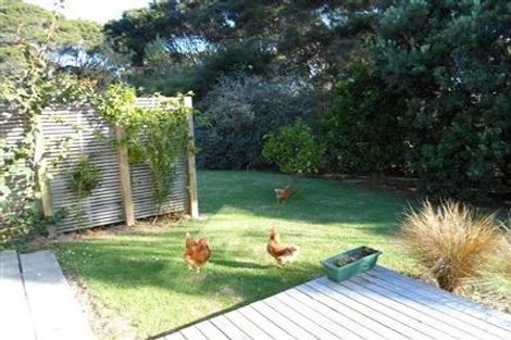 Photo of property in 22a Sherrybrooke Place, Sunnyvale, Auckland, 0612