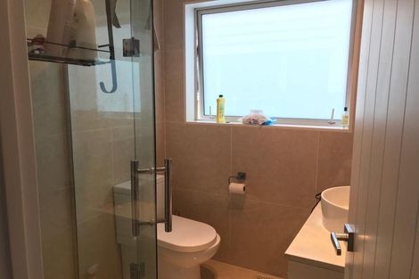 Photo of property in 21e Stamford Crescent, Flat Bush, Auckland, 2019