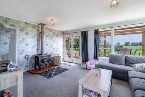 Photo of property in 11 Brand Road, Kennington, Invercargill, 9871