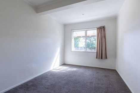 Photo of property in 8 Altona Road, Forrest Hill, Auckland, 0620