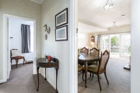 Photo of property in 37 Chester Street, Taradale, Napier, 4112