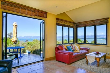 Photo of property in 106 Brabant Drive, Ruby Bay, Mapua, 7005