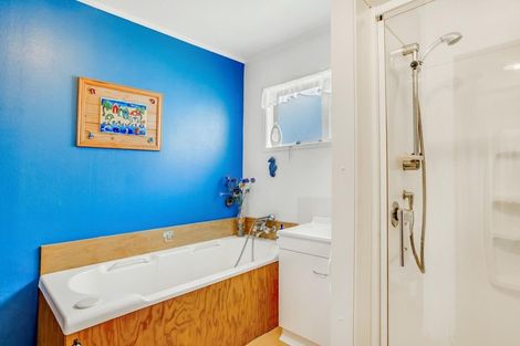 Photo of property in 418a West Coast Road, Glen Eden, Auckland, 0602