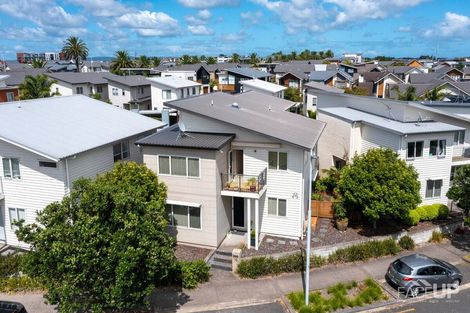 Photo of property in 10 Toheroa Street, Hobsonville, Auckland, 0616