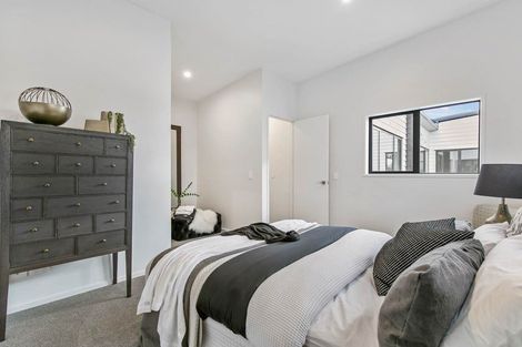 Photo of property in 14b Ropata Avenue, Point England, Auckland, 1072