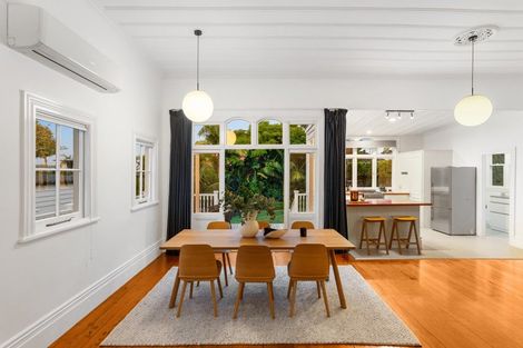 Photo of property in 11 Herne Bay Road, Herne Bay, Auckland, 1011