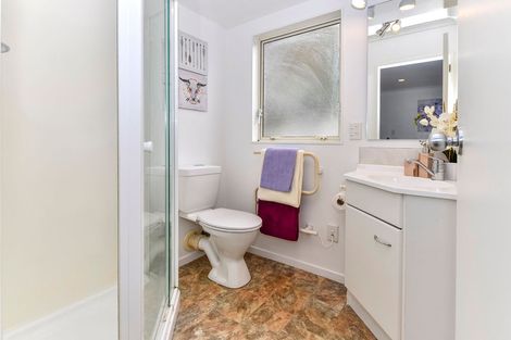 Photo of property in 31 Carisbrook Crescent, Papakura, 2110