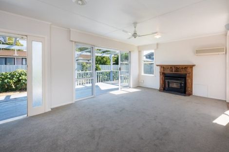 Photo of property in 15 Endeavour Street, Riversdale, Blenheim, 7201