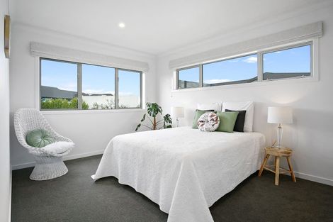 Photo of property in 18 Mike Smith Drive, Cambridge, 3434