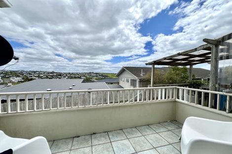 Photo of property in 11 Watea Road, Torbay, Auckland, 0630