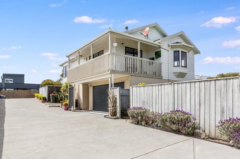 Photo of property in 35 Doncaster Terrace, Ascot Park, Porirua, 5024