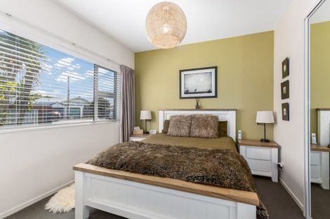 Photo of property in 14 Jessie Street, Petone, Lower Hutt, 5012