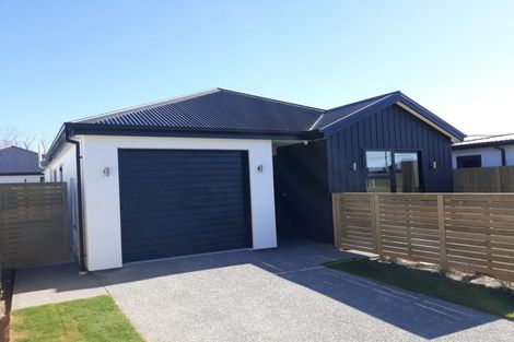 Photo of property in 11 Perendale Street, Belfast, Christchurch, 8051