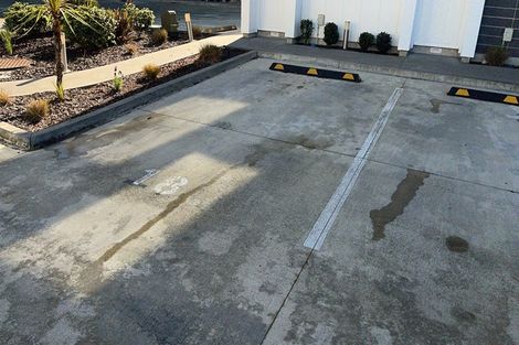 Photo of property in 18/10 Burrows Place, Frankton, Hamilton, 3204