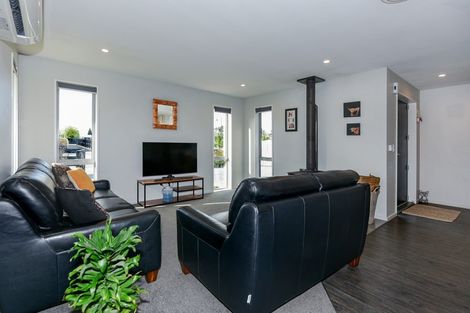 Photo of property in 20 Newbrook Terrace, Darfield, 7510