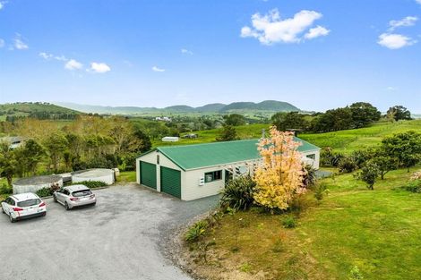 Photo of property in 105 Gorge Road, Maungaturoto, 0520