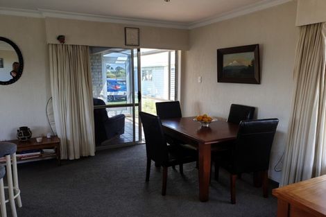 Photo of property in 24 High Street South, Eltham, 4322