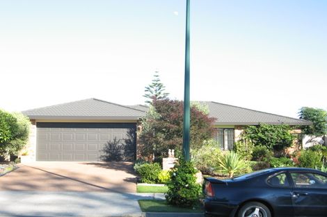 Photo of property in 5 Norm Pellow Drive, Manurewa, Auckland, 2105