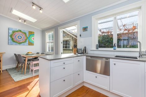 Photo of property in 12 Wynyard Road, Mount Eden, Auckland, 1024