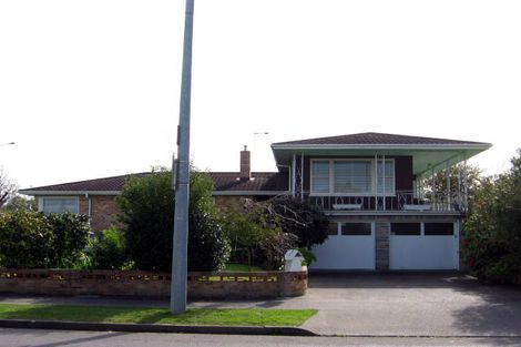 Photo of property in 1 Dittmer Drive, Awapuni, Palmerston North, 4412