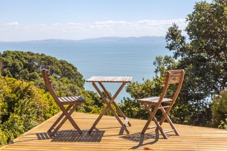 Photo of property in 8 Adams Road, Manurewa, Auckland, 2102