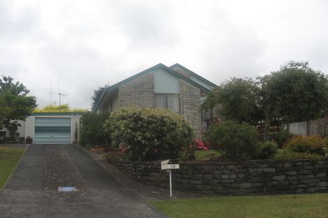 Photo of property in 17 Norrie Street, Te Puke, 3119