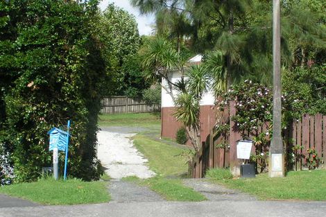 Photo of property in 12 Kilcar Place, Massey, Auckland, 0614