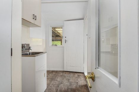 Photo of property in 86 Turner Drive, Western Heights, Rotorua, 3015