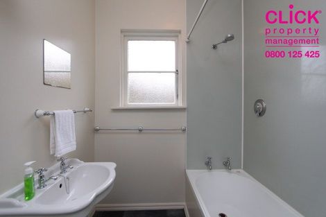 Photo of property in 4f Alva Street, Dunedin Central, Dunedin, 9016