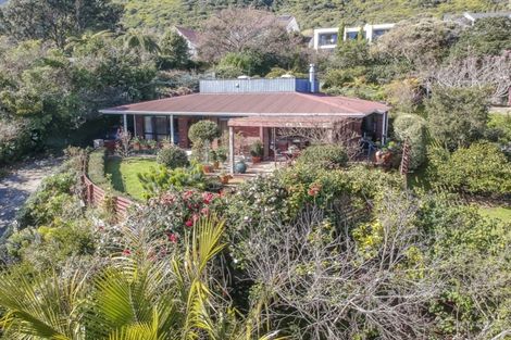 Photo of property in 71 Huia Street, Waikanae, 5036