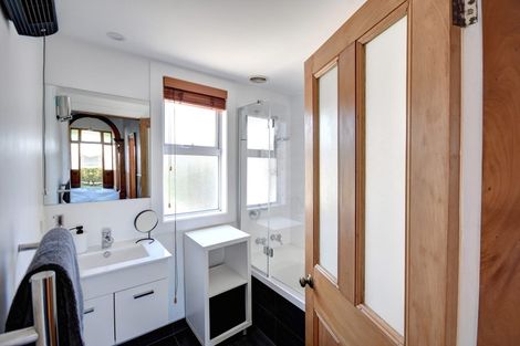 Photo of property in 10 Whitby Street, Mornington, Dunedin, 9011