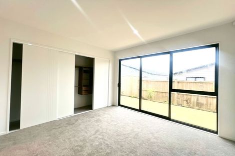 Photo of property in 17 Cronshaw Road, Karaka, Papakura, 2113