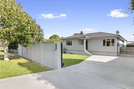 Photo of property in 411 Devonport Road, Tauranga South, Tauranga, 3112