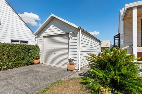 Photo of property in 18 Kingfisher Way, Te Kowhai, Hamilton, 3288