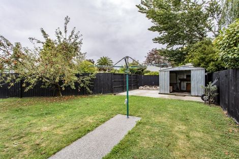Photo of property in 13 Ardmore Place, Bishopdale, Christchurch, 8053