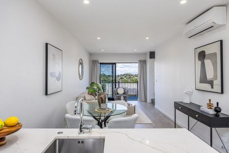 Photo of property in 8/805 Riddell Road, Saint Heliers, Auckland, 1071