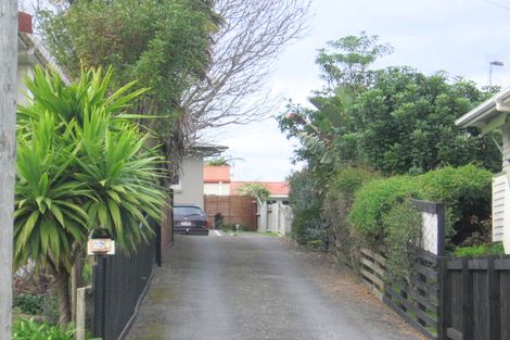 Photo of property in 32a Goods Road, Otumoetai, Tauranga, 3110
