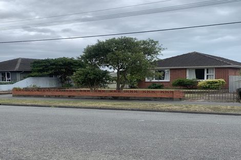 Photo of property in 19 Lyndhurst Crescent, Aranui, Christchurch, 8061