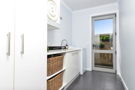 Photo of property in 7 Nicola Jean Place, Flagstaff, Hamilton, 3210