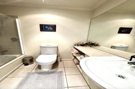 Photo of property in Marrakech Cafe, 14/305 Evans Bay Parade, Hataitai, Wellington, 6021